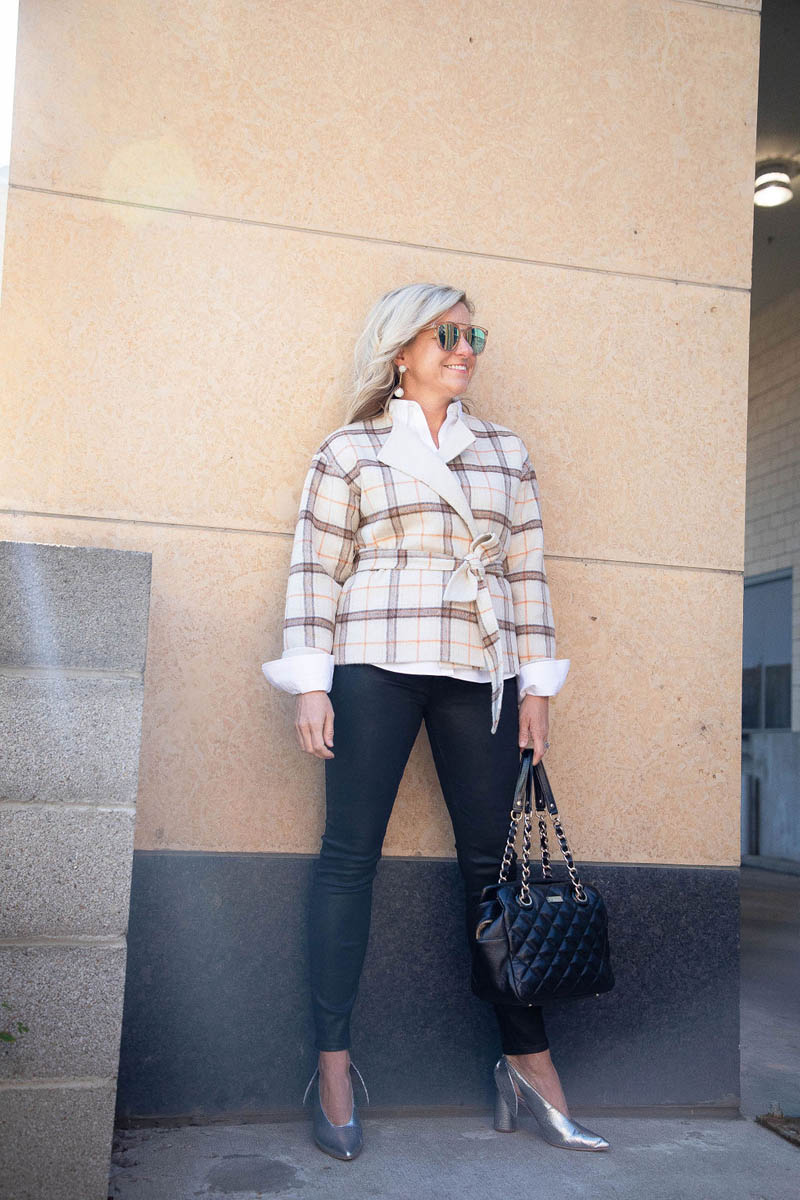 Holiday Dinner Outfit Ideas to Wear Now - Effortless Style Nashville