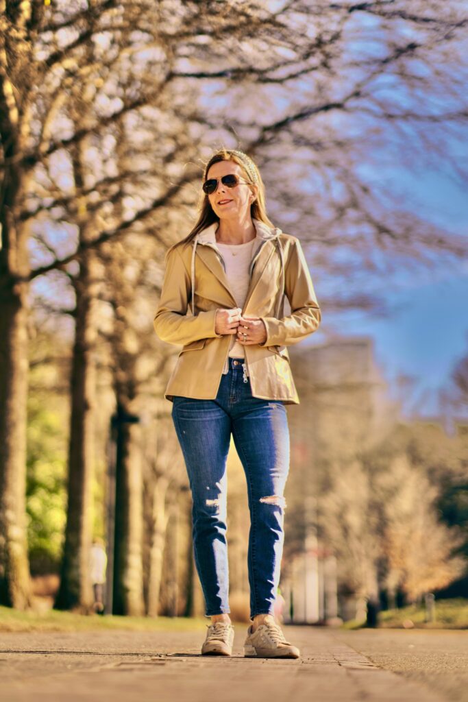 Hooded Leather Blazer Outfit Camel Leather Blazer and Jeans Look Winter Blazer Look