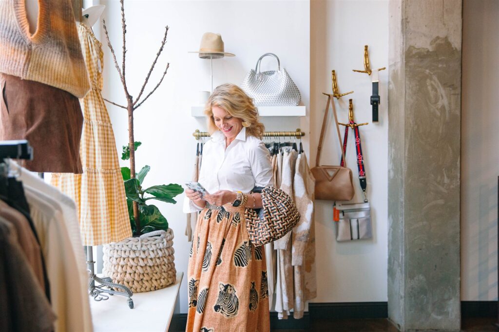 Benefits Of Working With A Personal Stylist why should I hire a stylist when should I hire a stylist what do you hire a stylist for personal stylists in nashville hiring a stylist in the nashville area