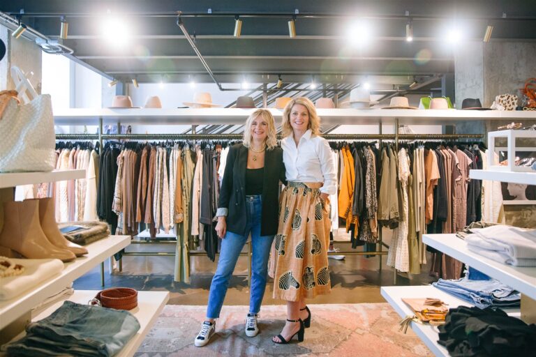 Seasonal Style Subscription Box vs Personal Stylist - Which Way To Go