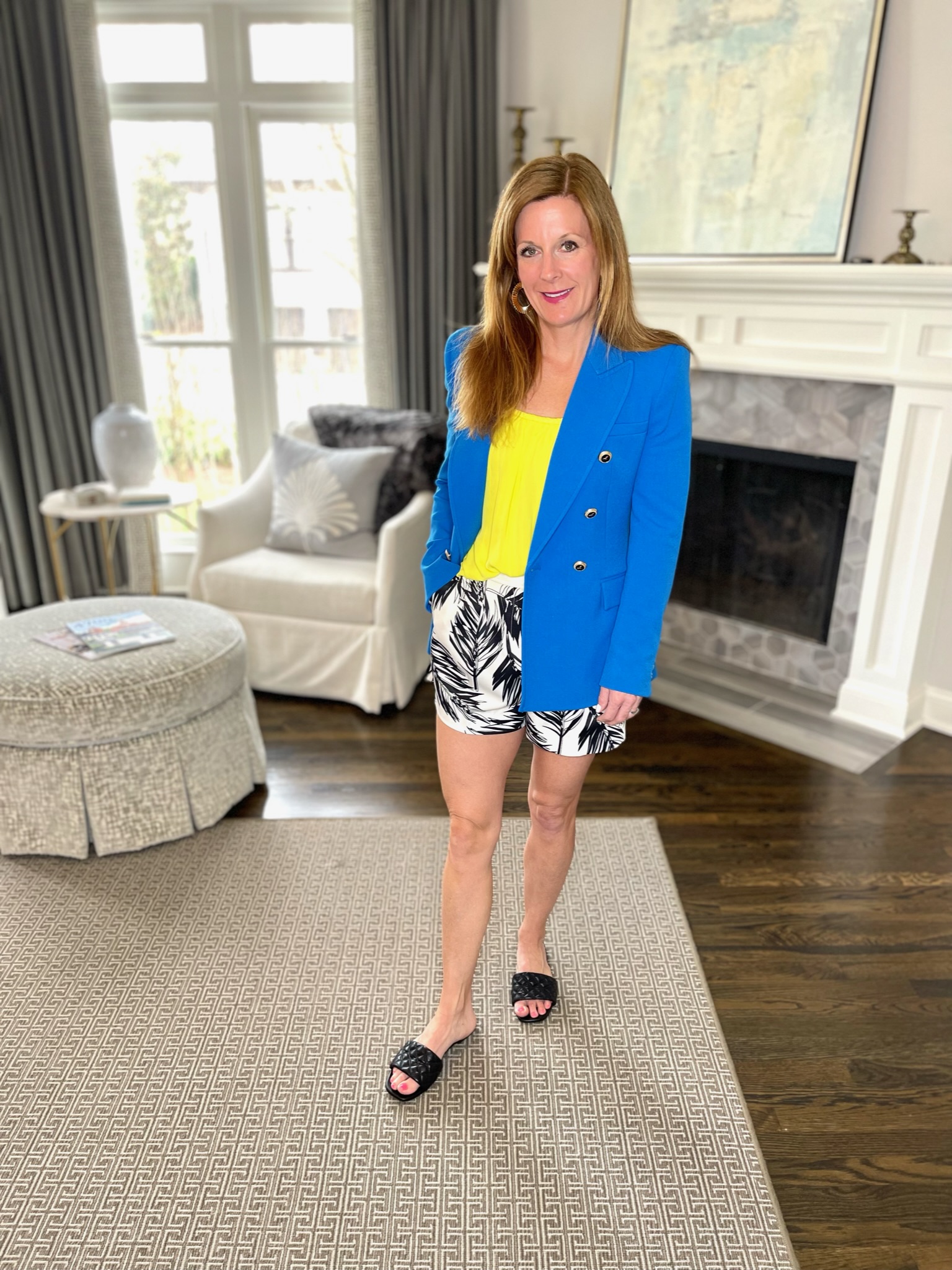 styling a blazer with shorts blazer and shorts look how to colorblock a spring outfit fun patterned shorts for summer patterned shorts for spring