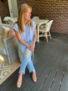 how to style distressed jeans in summer how to wear distressed jeans in your 40s