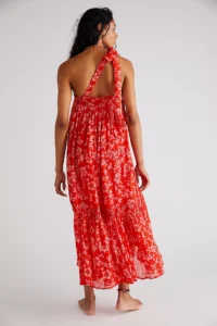 3 Ways To Style A Convertible Maxi Skirt floral wrap convertible maxi skirt how to wear a maxi dress pretty maxi dress for summer