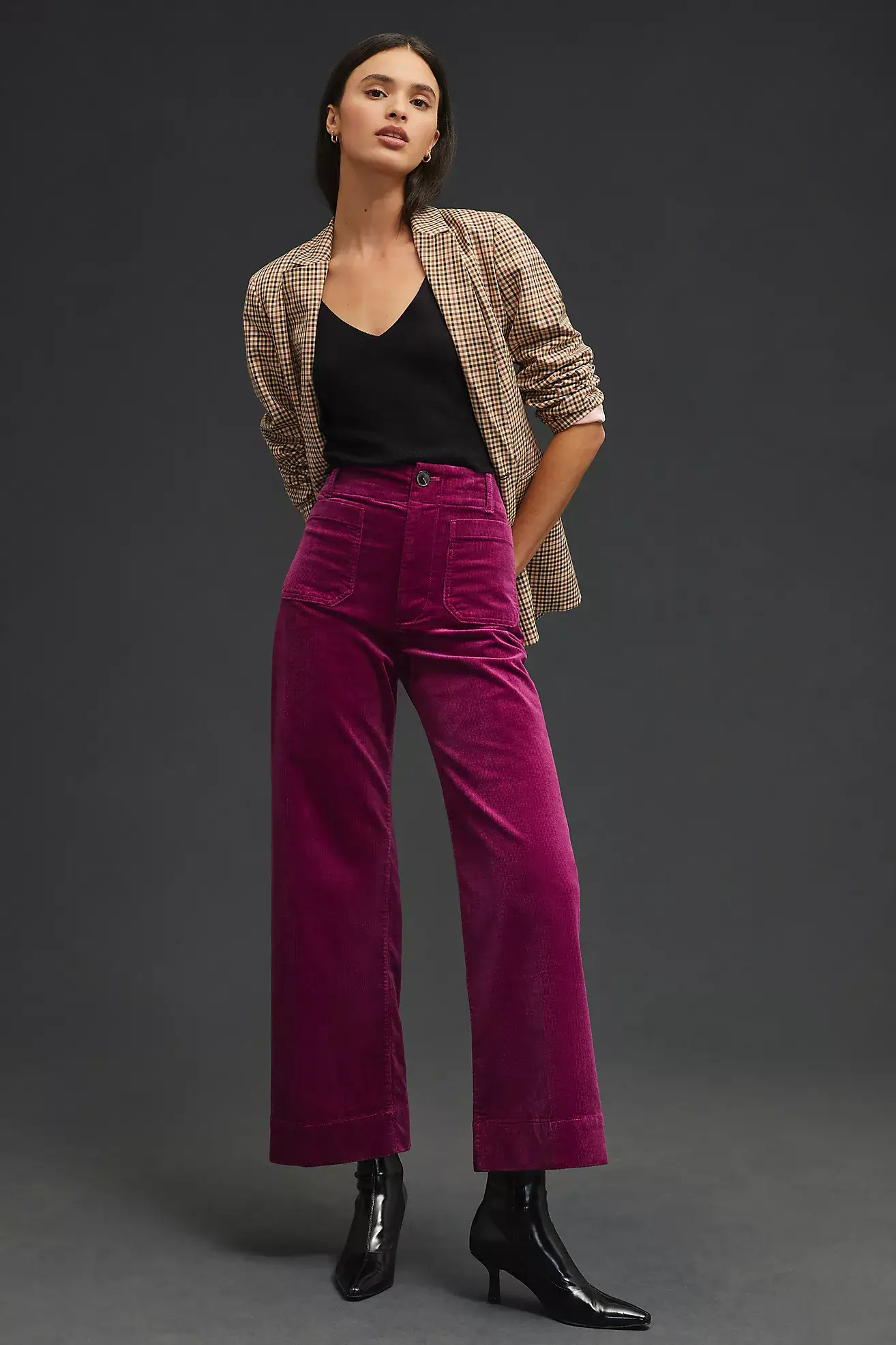 Stylist Picks ~ Katie’s Current Favorite Things For Fall crop wide leg cords fun pieces for fall Nashville area stylists personal stylists favorite trends for fall how to wear corduroy pants how to wear wide leg pants Nashville stylists talk wide leg pants tips from personal stylists on how to wear wide leg pants