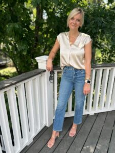 The Best Early Fall Pieces At Express satin v-neck tee and straight leg jeans