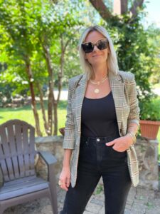 square neck bodysuit how to wear a bodysuit how to style a bodysuit versatile bodysuit