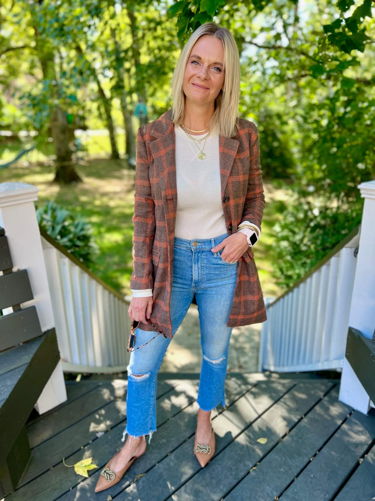 how to wear mules with a blazer how to style a plaid blazer how to wear a blazer casually Nashville stylists share casual blazer look