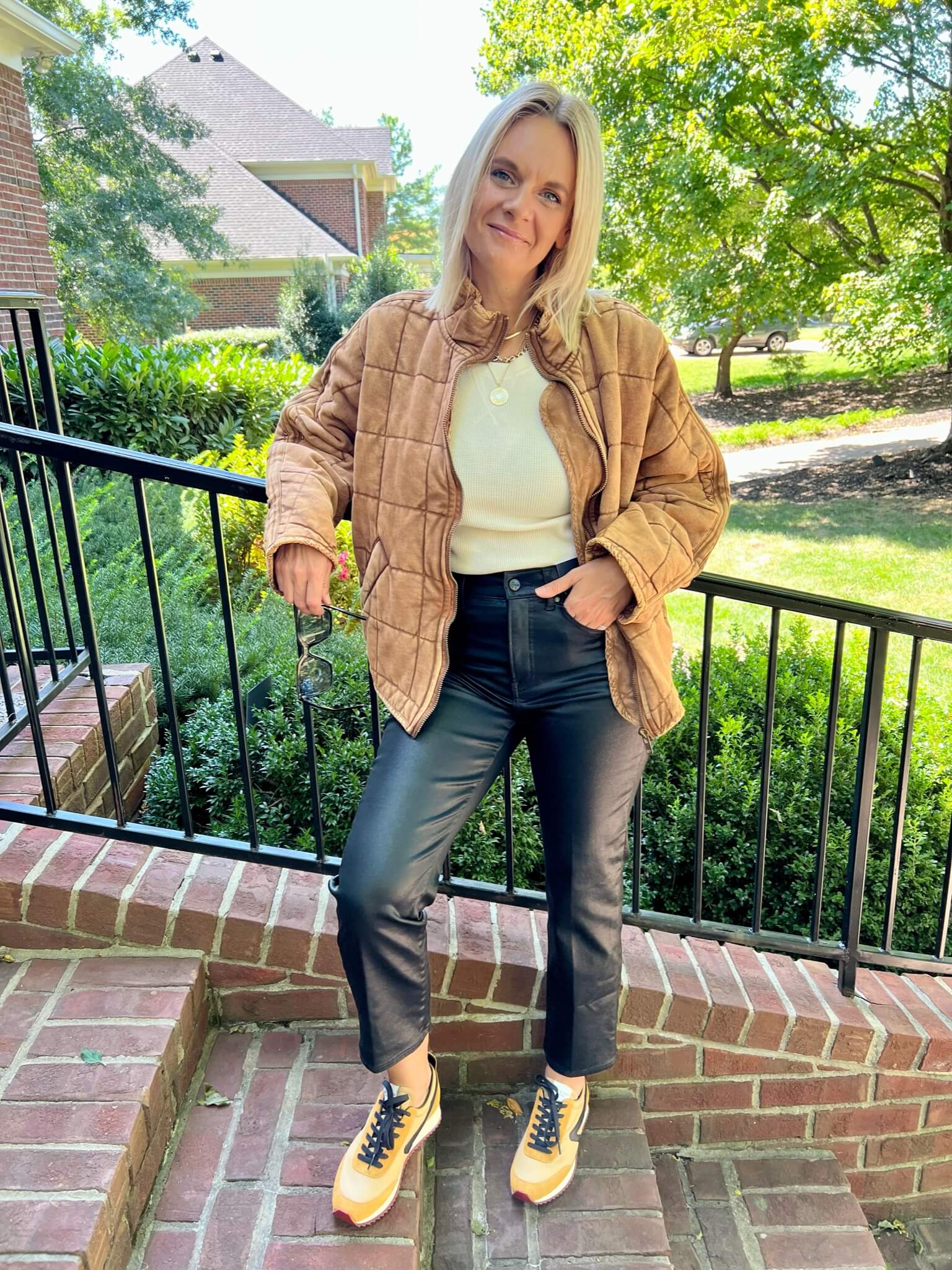 how to style a quilted jacket nashville stylists share fun casual look how to look cute while being casual fun casual outfit for winter