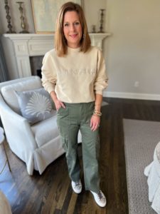 January Favorites From Our Nashville Personal Stylists Elevated Sweatshirt how to dress up a sweatshirt how to wear an elevated sweatshirt personal stylists share favorite elevated sweatshirt