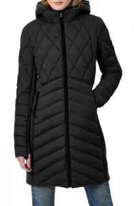January Favorites From Our Nashville Personal Stylists packable hooded jacket affordable jackets for winter winter jackets on sale flattering jacket good for travel
