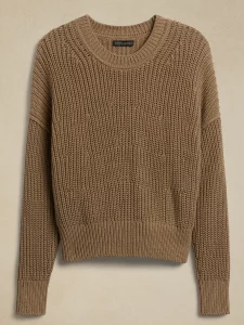 Five Things We're Loving At Banana Republic Relaxed Chunky Organic Cotton Sweater versatile cotton sweater sweater perfect for transitioning to spring sweater you can wear in winter and in the spring affordable versatile sweater
