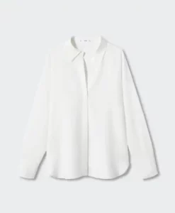 Wardrobe Staples Every Woman Should Own Lyocell Button-Up Shirt nashville stylists share the best button-up shirts personal stylists share their favorite button-up shirts why you need a button-up shirt wardrobe essentials you need