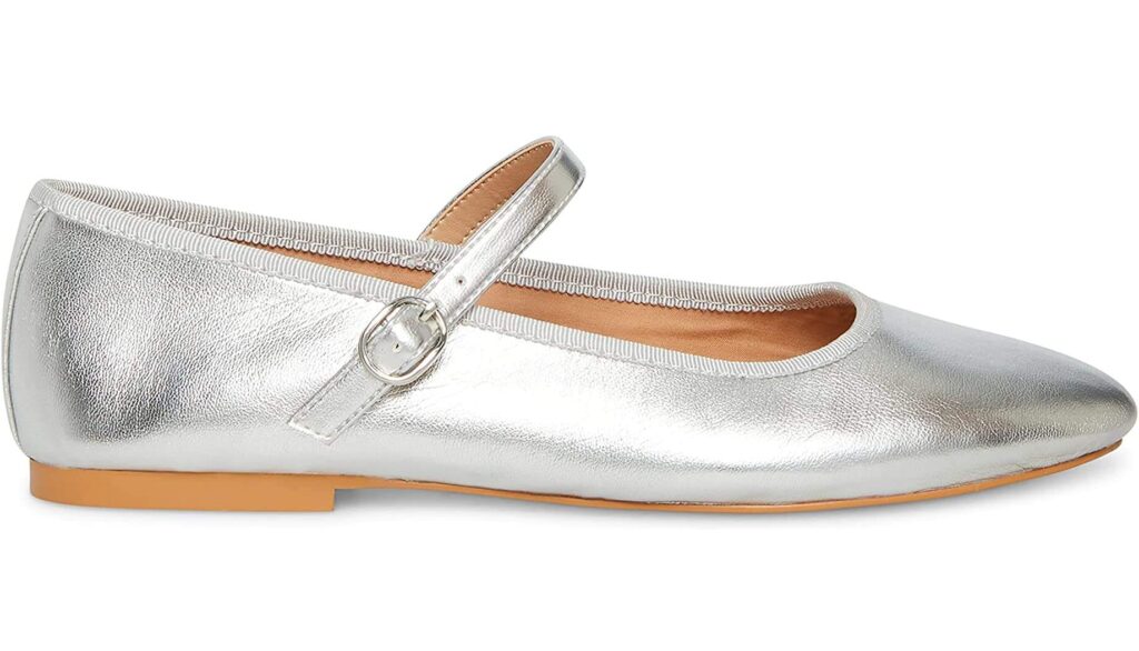 Style Picks ~ Dana's Favorite Things For Spring Metallic Mary Jane's Nashville stylists share the best shoes for spring personal stylists share fun shoes for spring the metallic shoe trend perusal stylists share the best metallic shoes