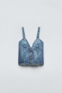 Summer Pieces We Are Loving At Zara Denim Sweetheart Top affordable pieces for summer nashville stylists share their Zara favorites for summer personal stylists share fun tops for summer the best summer tops