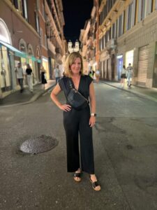 How To Pack For A European Vacation Elevated Jumpsuit must have pieces to pack for a trip to Europe staple items to pick for a trip to Italy what to pack for a long trip easy elevated travel style