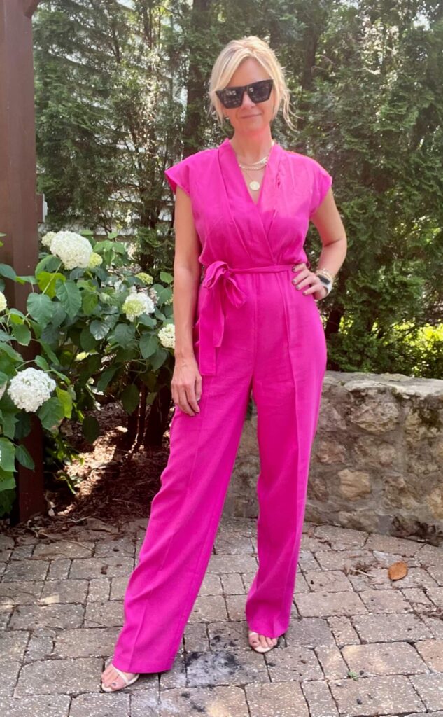 Elevated Summer Looks Tie Waist Jumpsuit what to wear to a summer wedding how to style a jumpsuit in summer how to accessorize a jumpsuit Nashville stylists share their favorite accessories affordable dressy summer clothes how to dress for a wedding under $100