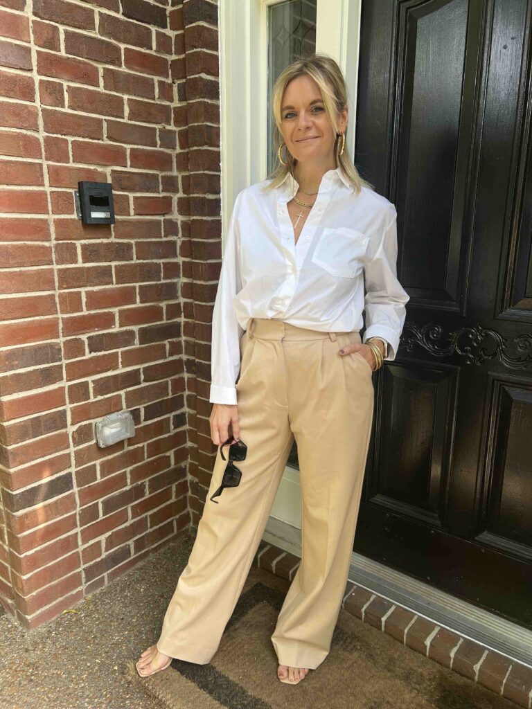 Button-Up Shirt & Trousers classic fall style inspiration timeless fall looks fall workwear style styled looks for the office the pleated pant trend the trousers trend simple fall style