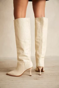 Croc Embossed Heeled Boots must have boots for fall the best fall boots must have winter boots how to buy tall boots for fall and winter the best ivory tall boots croc embossed tall boots
