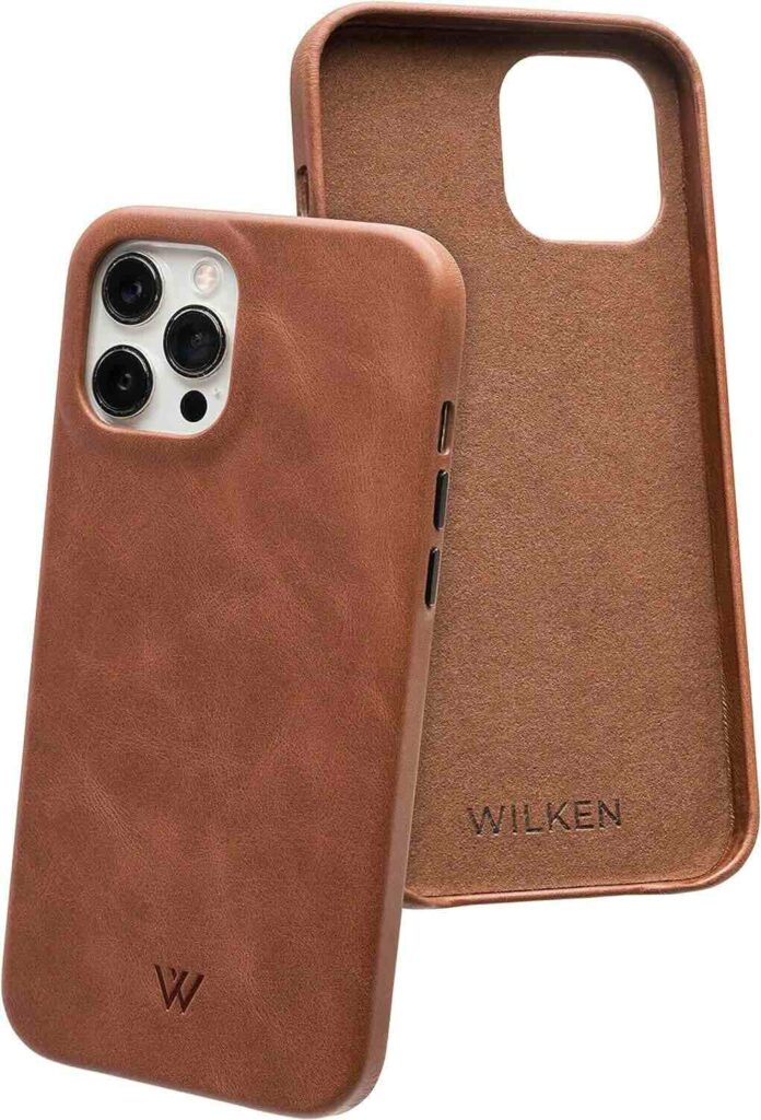 Must Haves From A Stylist For Your Dad Leather Phone Case gift ideas what to buy dad for father's day the best Father's Day gift ideas what to buy your dad for Father's Day