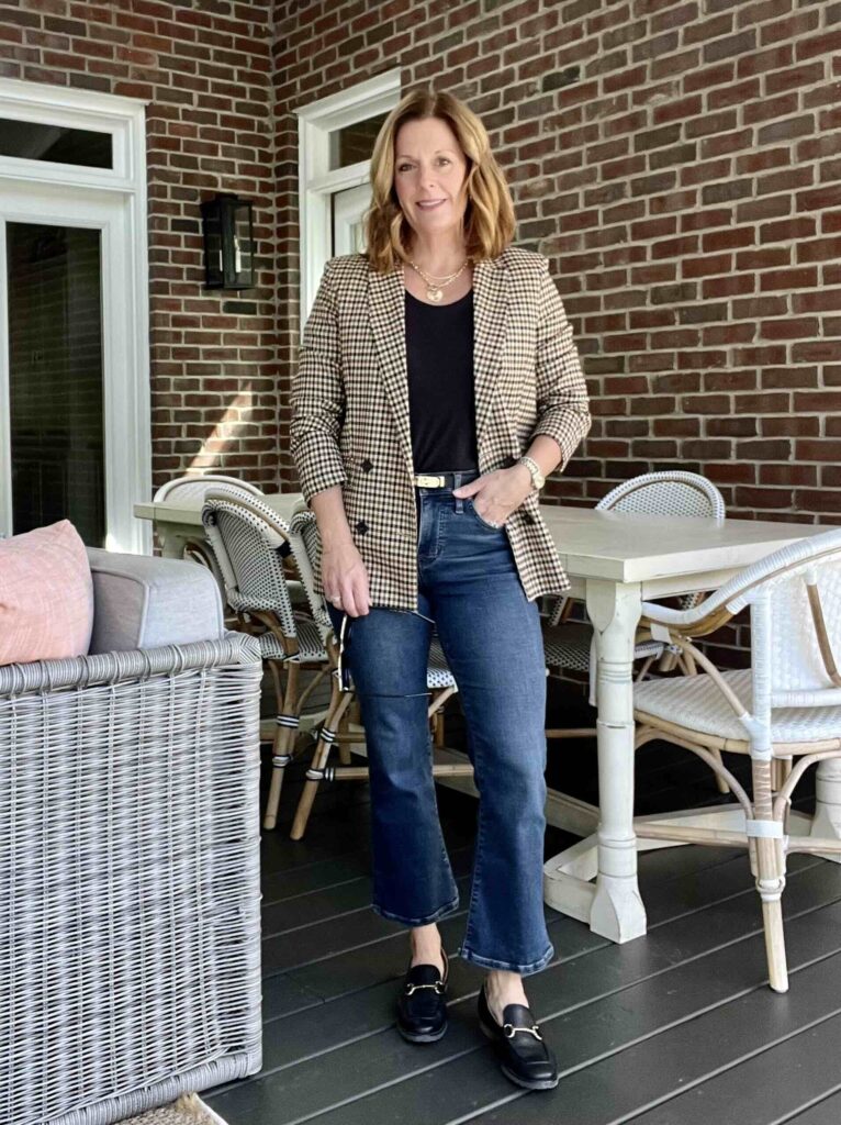 Fall Trends: All Things Plaid Plaid Blazer & Jeans how to style a blazer with jeans how to style kick flare jeans how to wear loafers with jeans how to style a plaid blazer what to wear this fall fall outfit