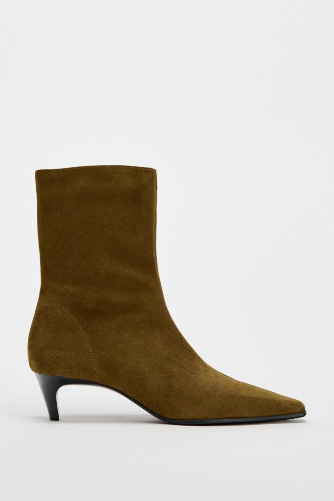 Fast Fashion: Insights From A Personal Stylist Suede Kitten Heel Ankle Boot the best shoes at Zara how to shop Zara for shoes when to buy fast fashion budget friendly shoes affordable shoes