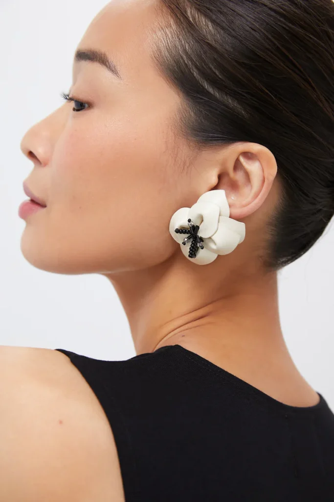 How to Shop Tuckernuck Like a Stylist : Katey Preston’s Favorites Leather Flower Earrings the best spring accessories must have spring earrings the statement earring trend what to buy this spring spring fashion Tuckernuck favorites what to buy at Tuckernuck