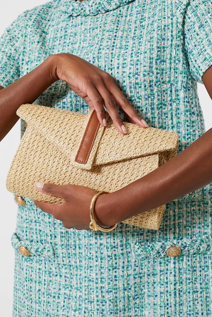 How to Shop Tuckernuck Like a Stylist : Katey Preston’s Favorites Raffia Envelope Clutch the best spring accessories the best spring bags Tuckernuck favorites what to buy this spring raffia bags spring fashion spring style