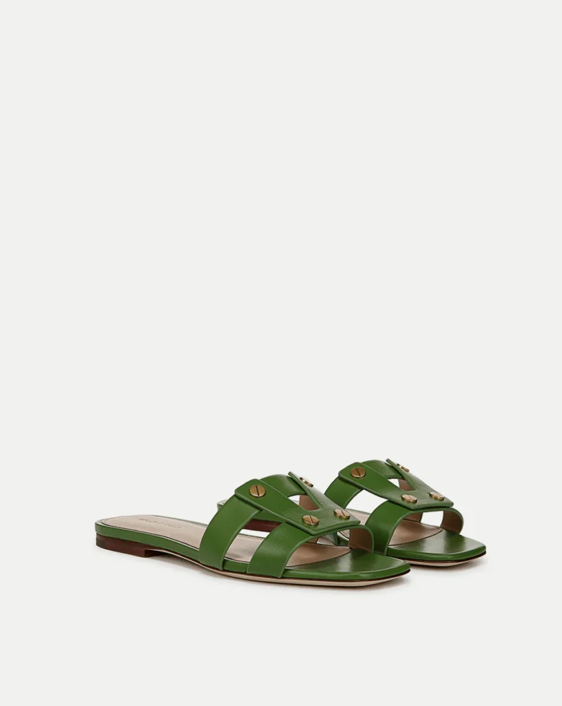 The Best Shoes For When You’re On The Go Leather Slide Sandal comfortable stylish shoes must have shoes for spring the best shoes for summer shoes to pack for travel