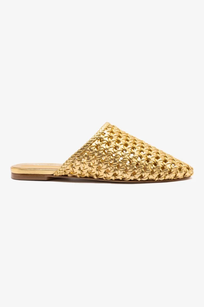The Best Shoes For When You’re On The Go Metallic Woven Mule comfortable stylish shoes must have shoes for spring the best shoes for summer shoes to pack for travel