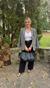 The Best Aritzia Basics: A Personal Stylist's Shopping Guide | Nashville Personal Stylist Katie Rushton | Aritzia The Effortless Pant