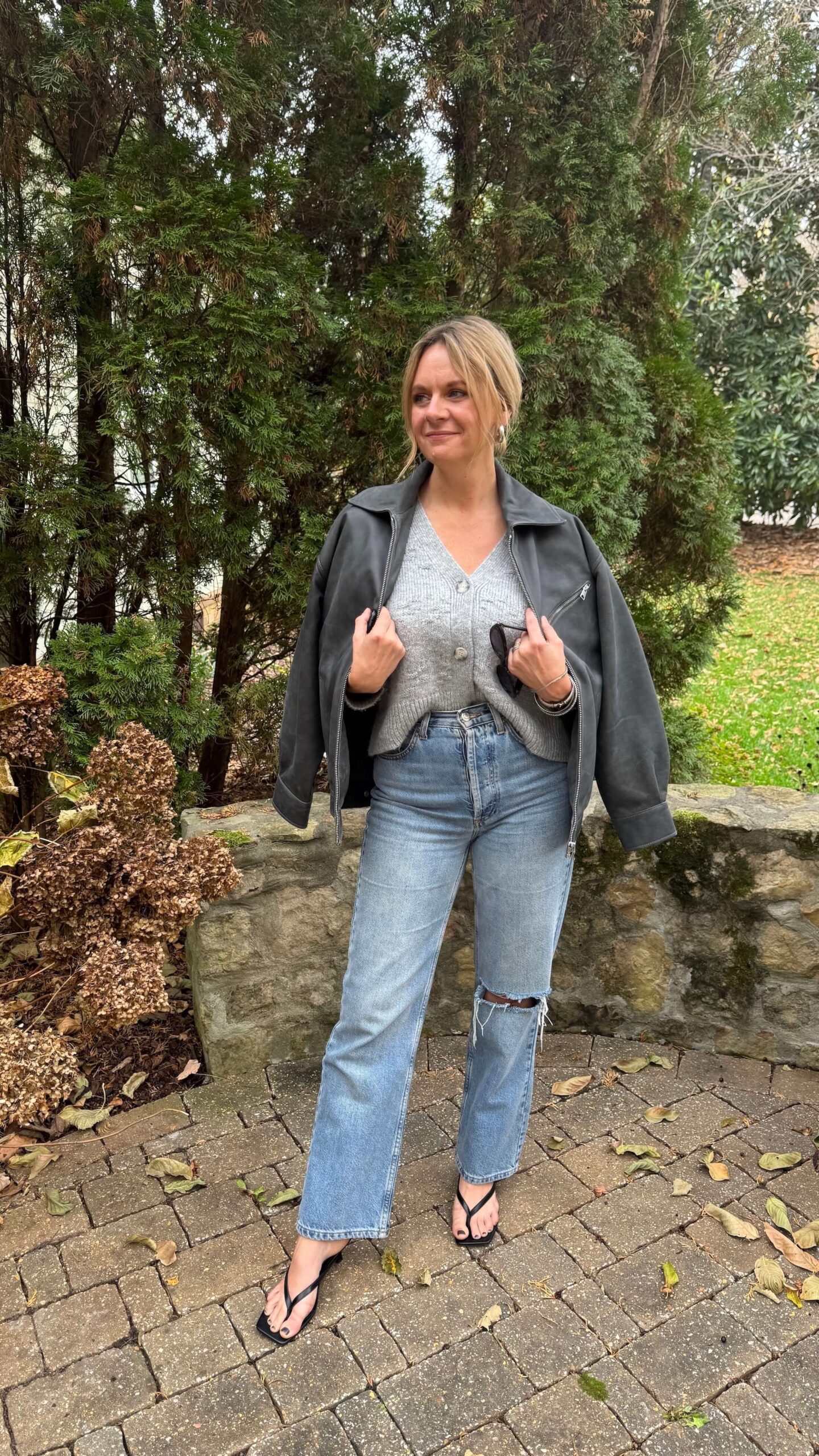 How to Style an Oversized Leather Jacket for Everyday Casual | Outfit Formula: Soft knit + relaxed denim + oversized leather jacket + heels