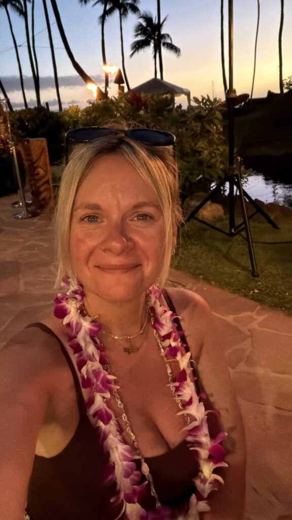 What to Wear in Hawaii: Effortless Outfits for Every Activity